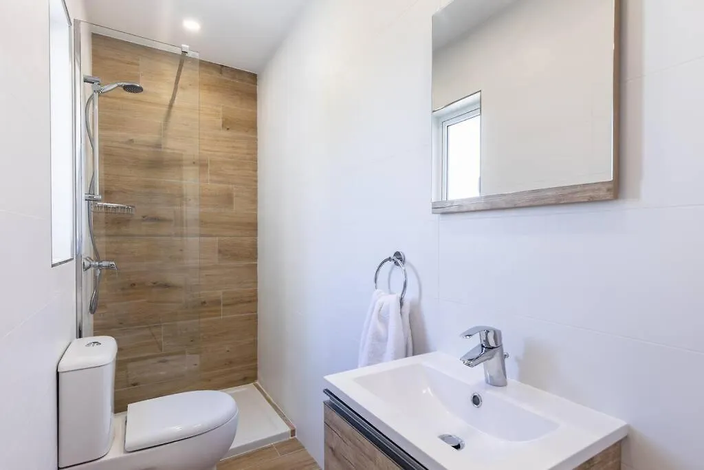 Apartment Exquisite Modern Luxury Apt In Central Malta - Walking Distance To The Restaurants & Night Life Is-Swieqi Malta